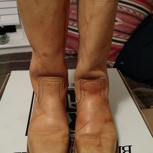 Frye Campus Leather Boot Banana